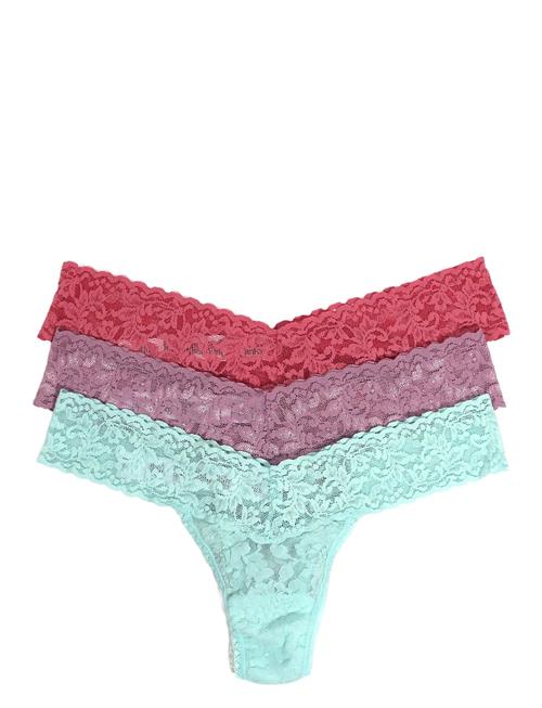 Hanky Panky | Hanky Panky Signature Lace, Low Rise Thong, 3 Pack Boxed | ONE SIZE