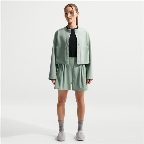 Nike 24.7 PerfectStretch Dri-FIT-shorts med høj talje til kvinder - grøn