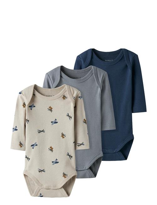 name it | Nbmbody 3P Ls Airplane Noos | 80
