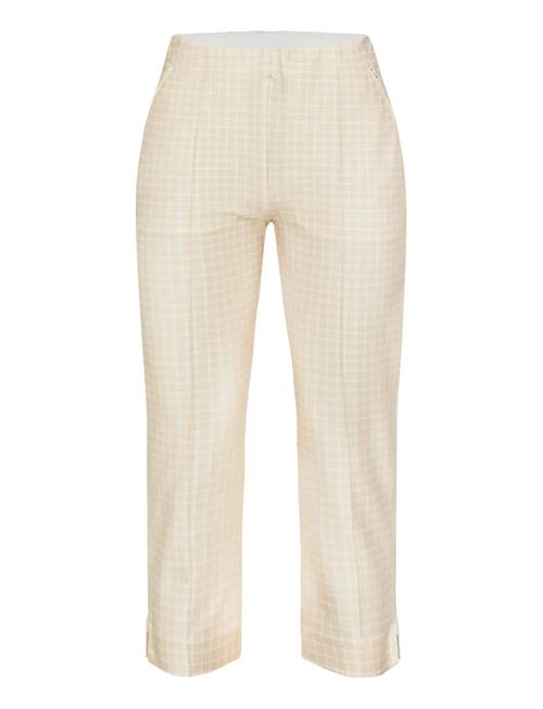 Röhnisch | Clubhouse Capri | 38