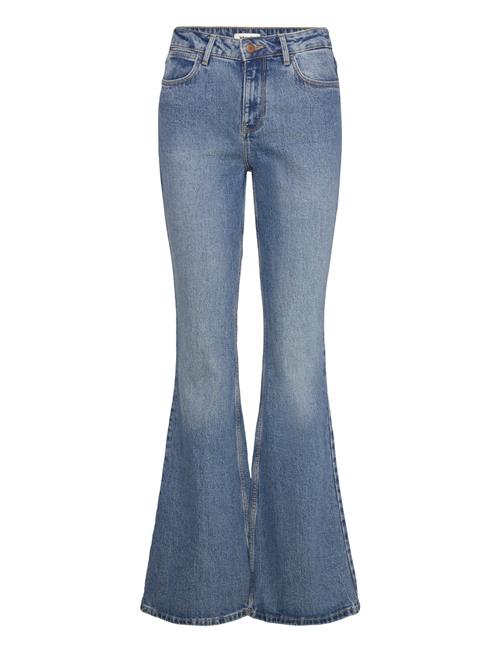 Wrangler | Fierce Flare | 27 x 34