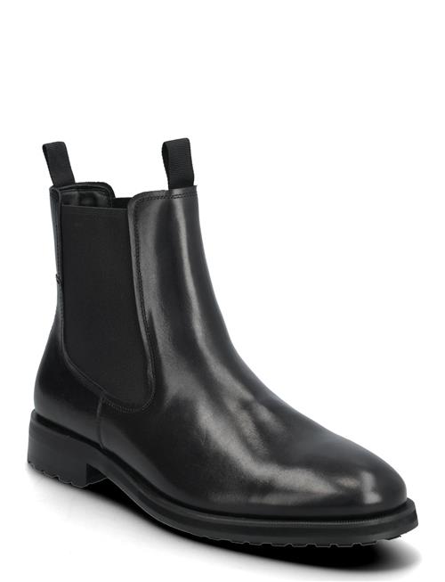 VAGABOND | Brian | 44