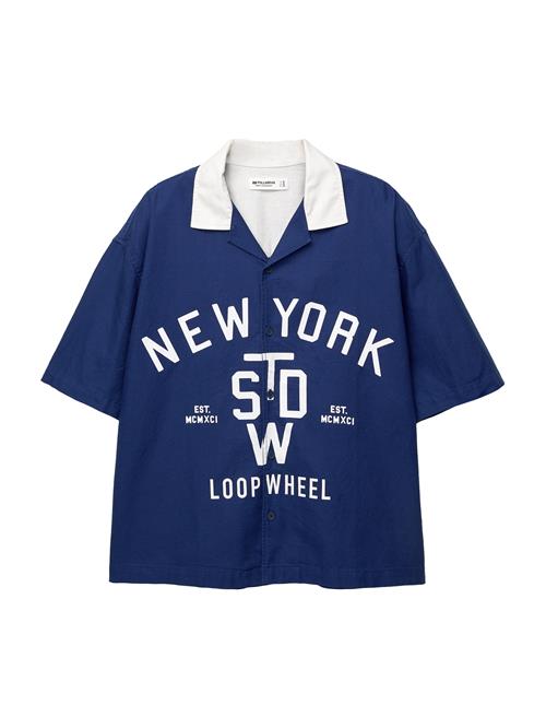 Se Pull&Bear Skjorte  natblå / offwhite hos About You