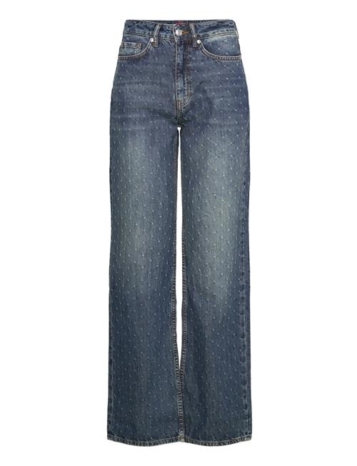 HUGO | 937_14 | 27 x 32