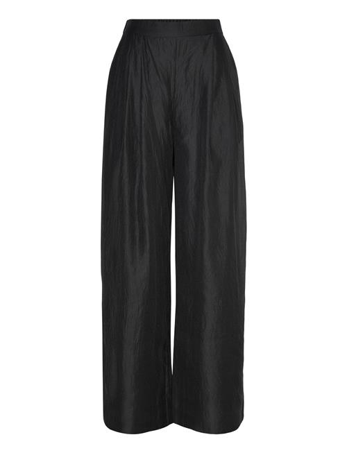 Lovechild 1979 | Mary-Anne Pant | 40