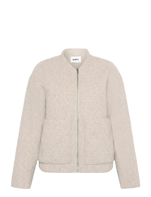 Moves | Fran Bomber 4331 | 36