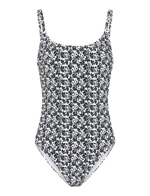 CCDK Copenhagen | Bella Swimsuit W. Cup | L