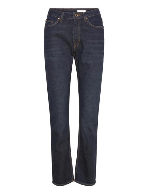 Tiger of Sweden | Maggie Grove | 27 x 32