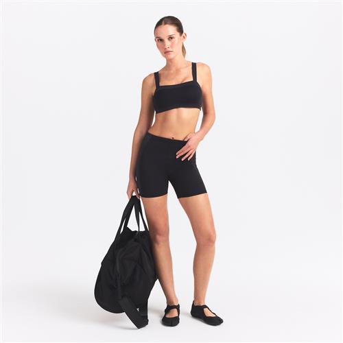 NikeSKIMS Matte Shine Mix-shorts (13 cm) til kvinder - sort