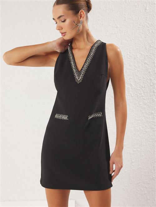 Trendyol Kjole  sort / sølv