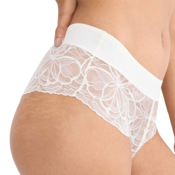 Triumph Trusser Body Make-Up Illusion Lace Shorty Offwhite 44 Dame