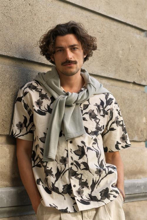 Sven Reg Resort Bloom SS