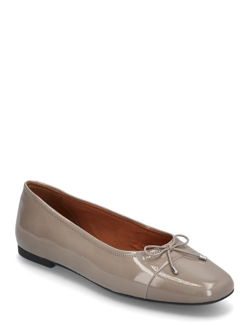 VAGABOND | Jolin | 37