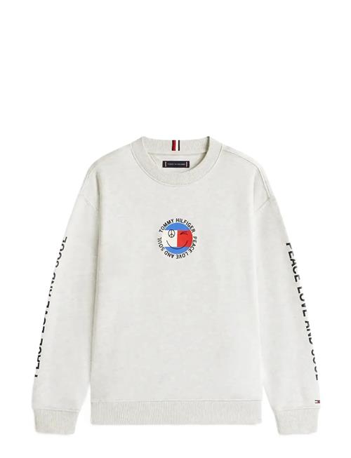 Tommy Hilfiger | Fun Flag Graphic Sweatshirt | 128