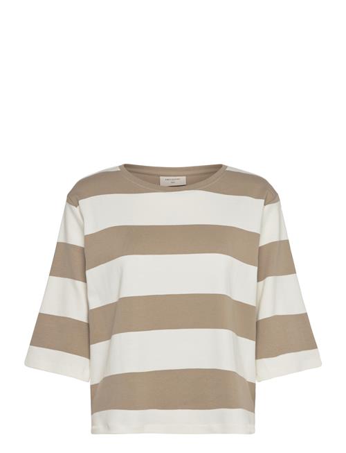 FREE/QUENT | Fqfamila-Tee | XL