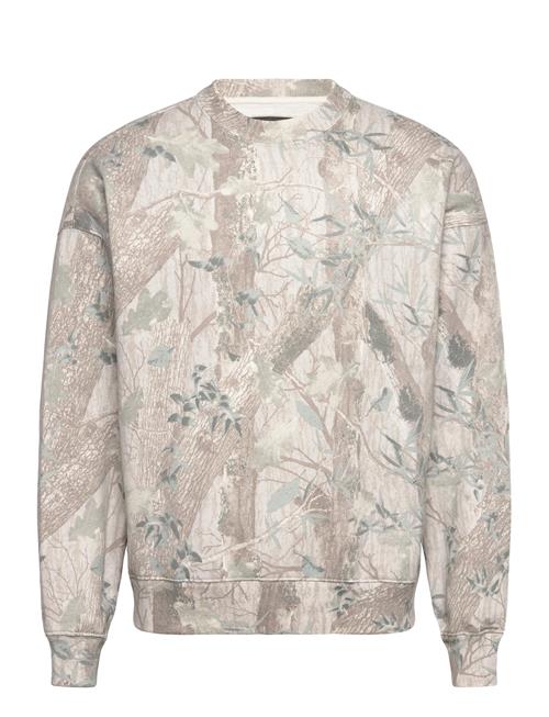 Abercrombie & Fitch | Aug3 Essential Crew | M