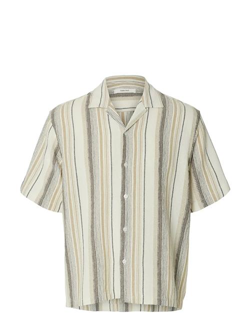 Selected | Slhrlxcal Ss Shirt Resort | L