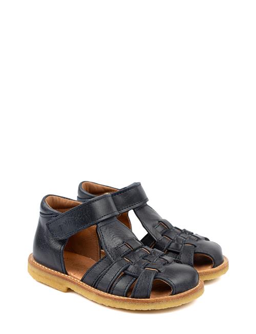 Pom Pom | Classic Rub Sole Closed Braid Sanda | 31