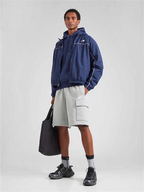 Nike Sportswear Overgangsjakke 'CLUB'  navy / lysegrøn / hvid