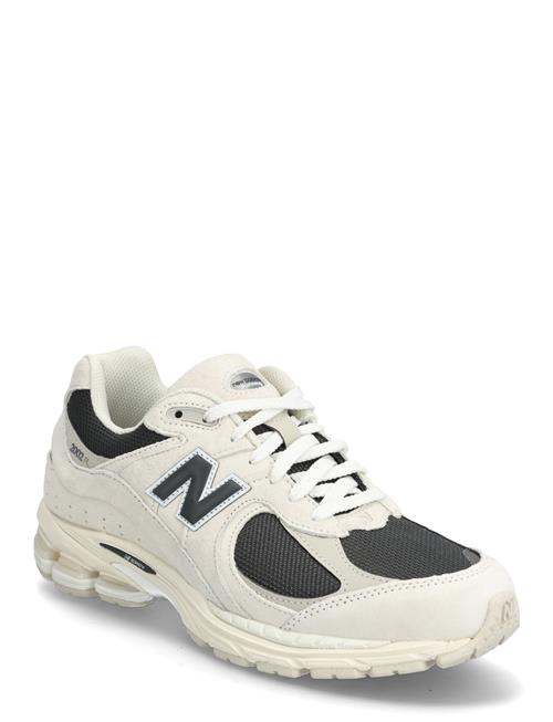 New Balance | New Balance 2002R | 40.5