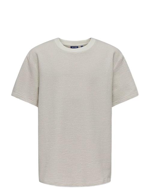 ONLY & SONS | Osjkian Life Rlx Ss Strp Tee Jrs Noos | 146-152