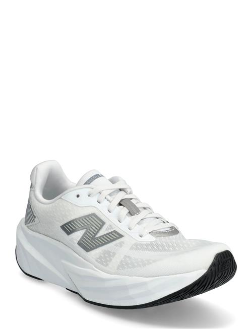 New Balance | New Balance Fuelcell Rebel V5 | 40