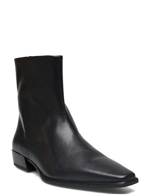 VAGABOND | Nella | 39