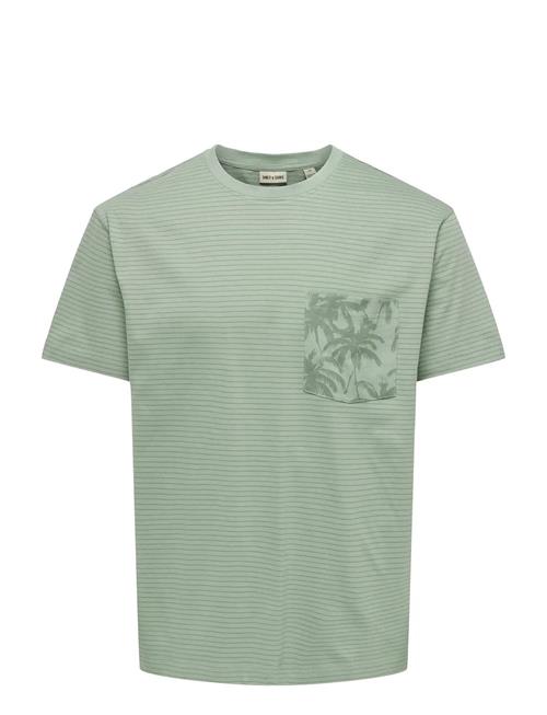 ONLY & SONS | Onsfred Stripe Life Rlx Leaf Ss Pckt Tee | XXL