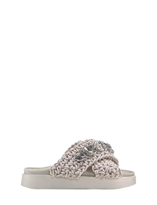 Inuikii | Woven Stones | 36