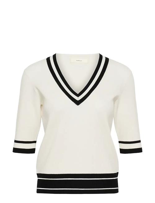 InWear | Leenahiw V-Neck Blouse | L