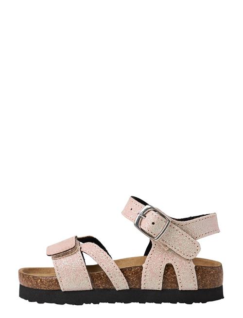 name it | Nmffiona Sandal | 30