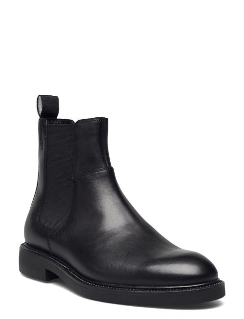 VAGABOND | Alex M | 46