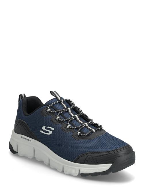 Skechers | Men Summits At Triple Bridges | 43