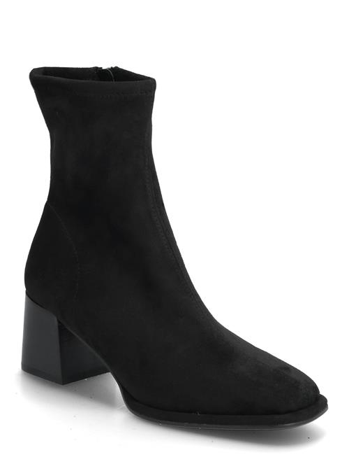 Steve Madden | Nextstep | 37