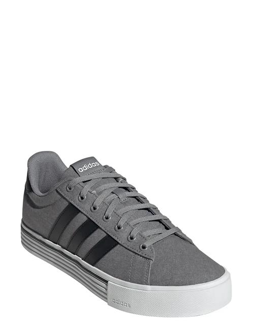 adidas Sportswear | Daily 4.0 | 42