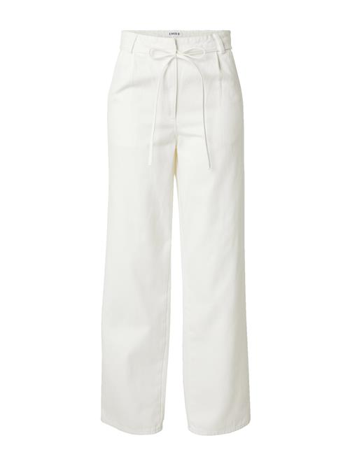 Se EDITED Jeans 'Geri'  white denim hos About You