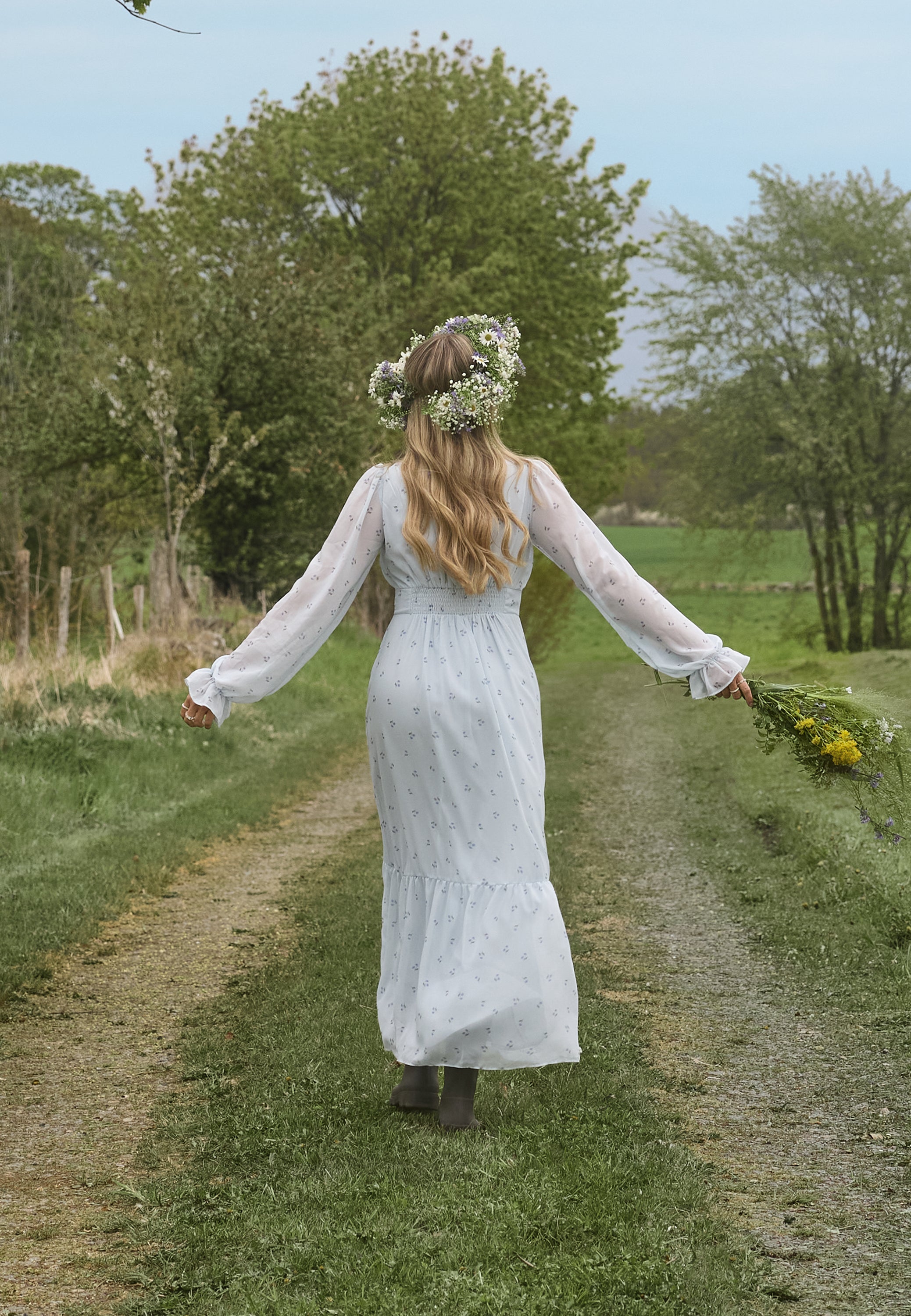 Se BIANCA GONZALEZ X Corset High Low Dress hos Bubbleroom