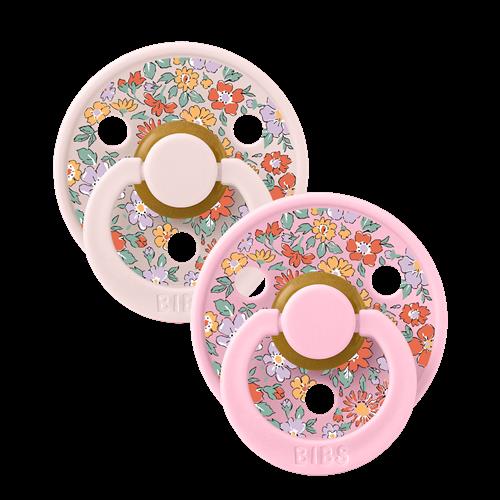 BIBS Liberty Colour 2-pak Runde Latex-sutter Oscar Meadow Petal Mix Oscar Meadow Petal Mix 0+M  Lyserød  0+ måneder  Piger