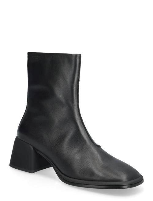 VAGABOND | Ansie | 42