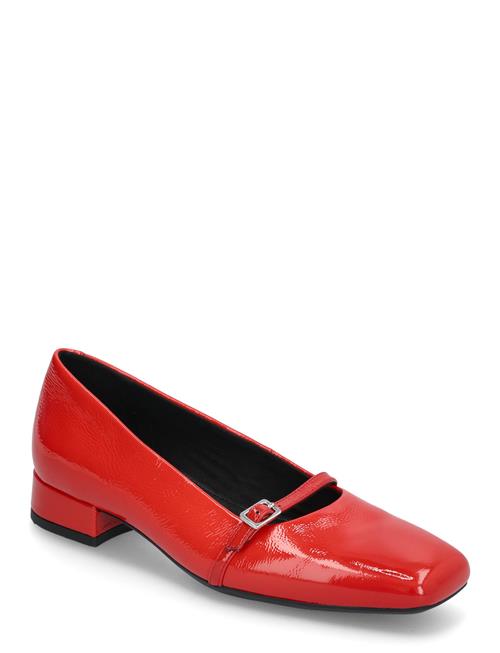 VAGABOND | Debbi | 37