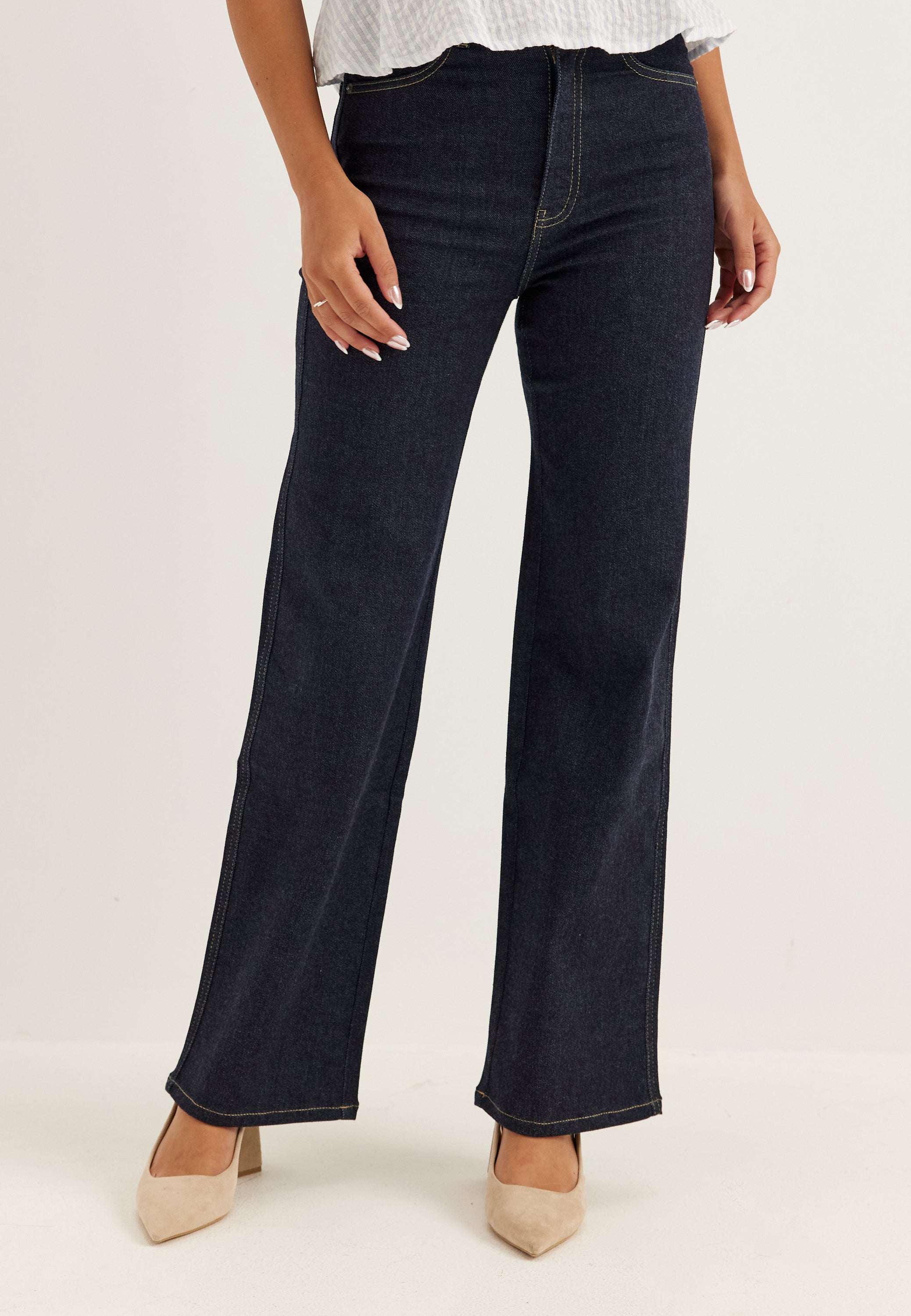 BUBBLEROOM High Straight Leg Jeans