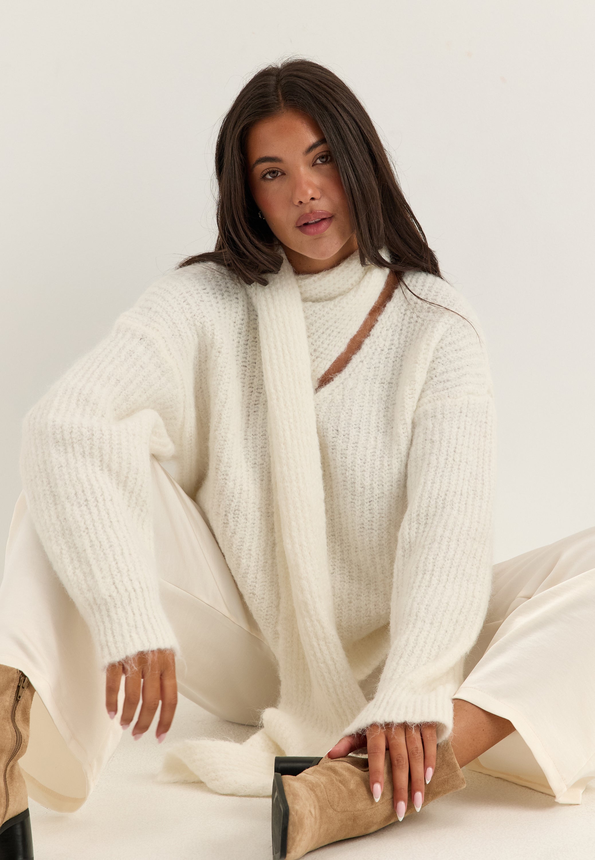 BUBBLEROOM Knitted Scarf Sweater