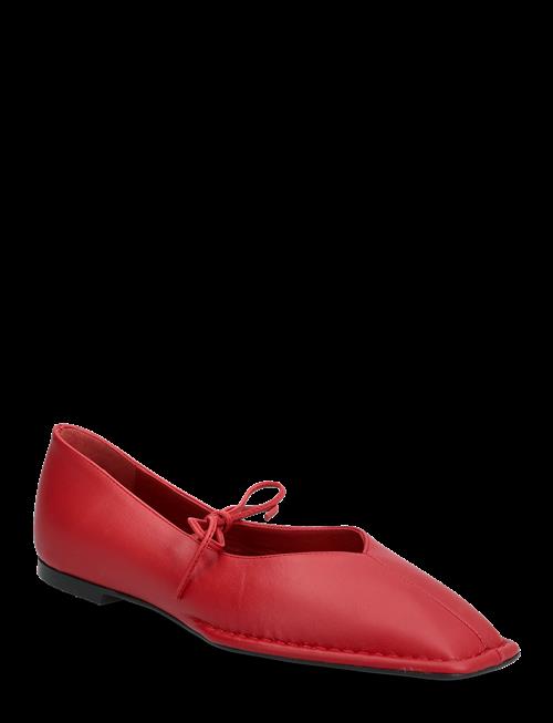 ALOHAS | Sway Cream Leather Ballet Flats | 38