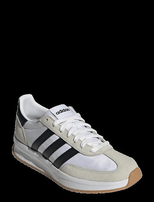 adidas Sportswear | Run 70S 2.0 | 48