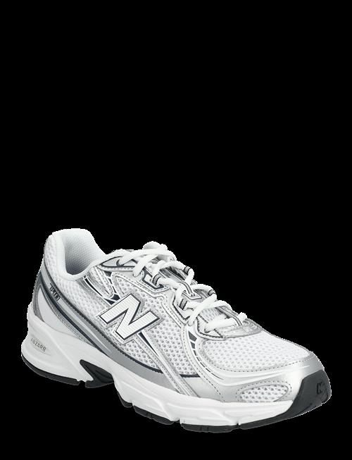 New Balance | New Balance 740 | 45
