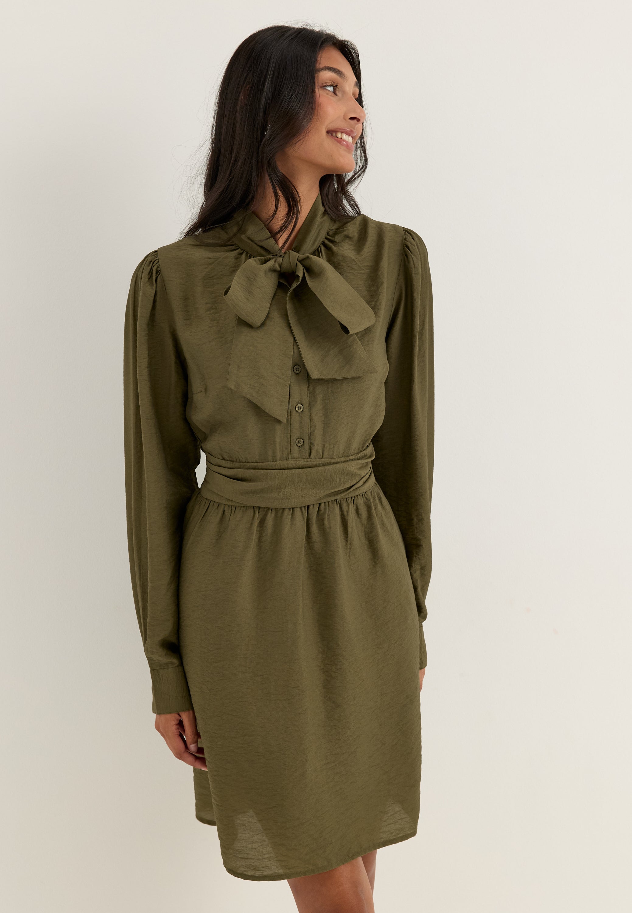 BUBBLEROOM Tie Detail Dress