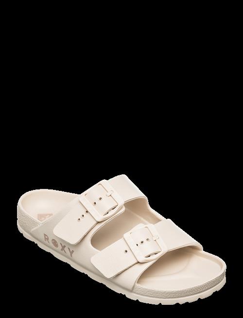 Roxy | Kattie | 39