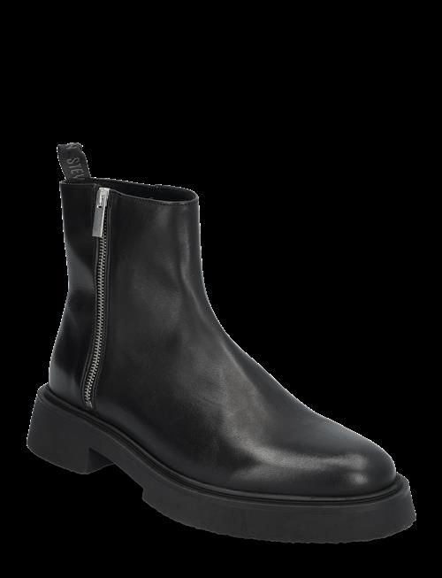 Steve Madden | Zenith | 45