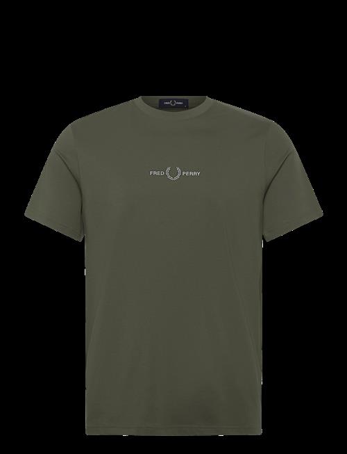 Fred Perry | Embroidered T-Shirt | M