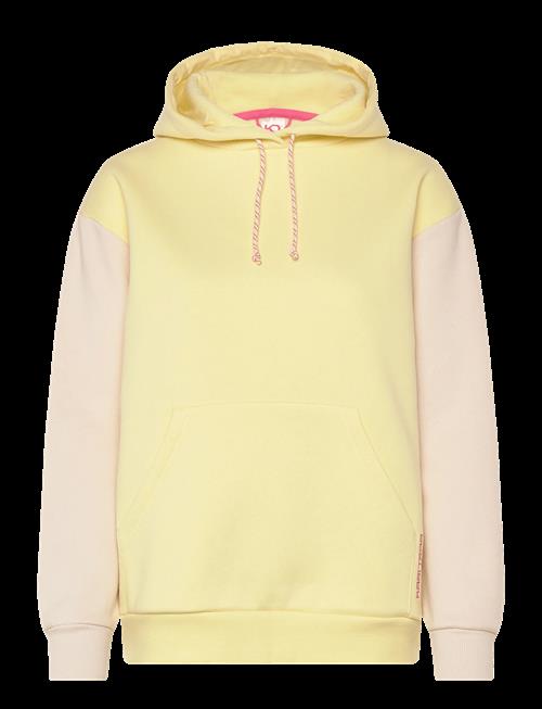 Kari Traa | Anelie Hood | L